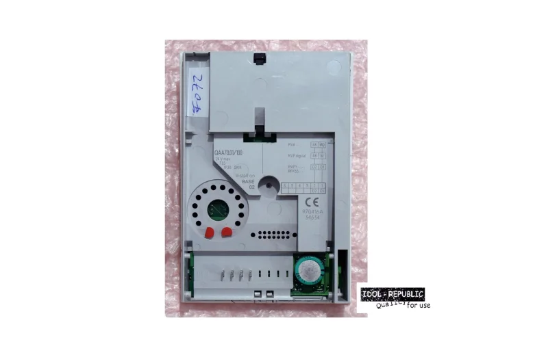 Brötje QAA 70 Raumgerät QAA 70.01/100 Eurocontrol QAA70.01/100 - Ohne Wandsockel