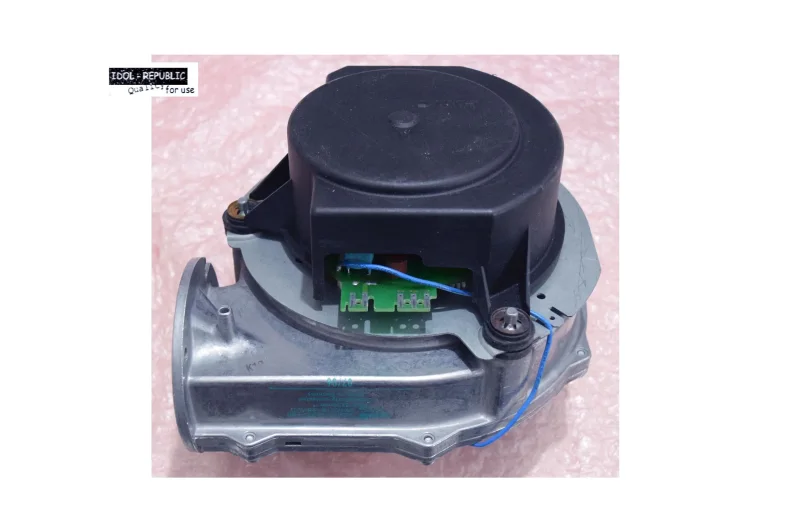 Viessmann - 7383728 - EBM G1G126-AB37-68 Gebläse Ventilator Vitodens 300 / lesen