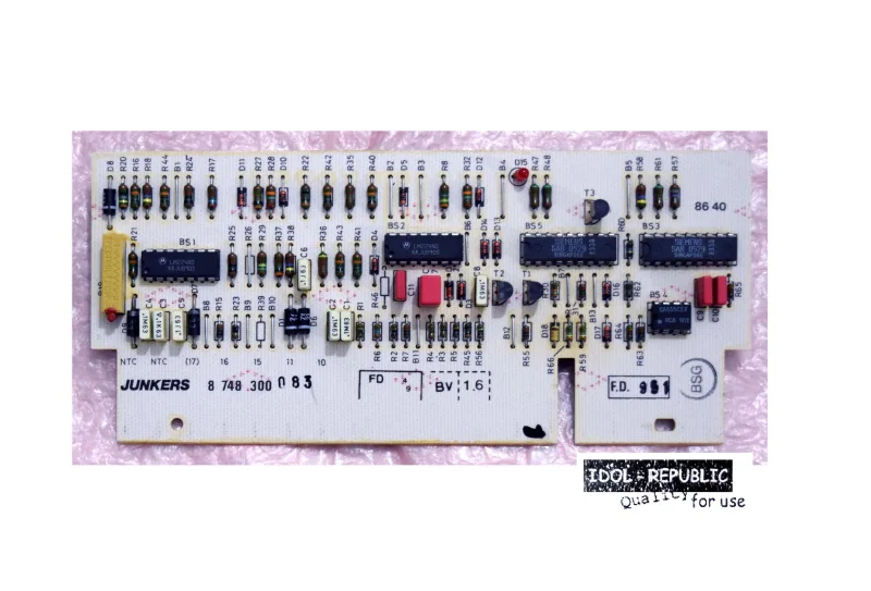Junkers - 8 748 300 083 - Leiterplatte Abgasüberwachung - 8748300083 - Platine