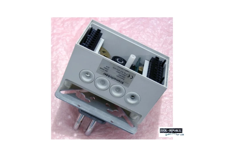 Elfatherm Kromschröder SM 80ME Mischermotor SM 80 ME 831-675-212 z.B. E25 K1