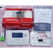 Rapido 004596 RTU CM707 Honeywell Chronotherm CMT707A1003 Digitales Uhrenthermostat