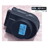 Junkers - 87172043450 - Motor für Wassergruppe 8717204424 Antrieb Dreiwegeventil