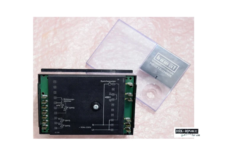 Bomat Optima 2E - Heizungsregler 831-677-149 Einbauregler - Speicherladeregler